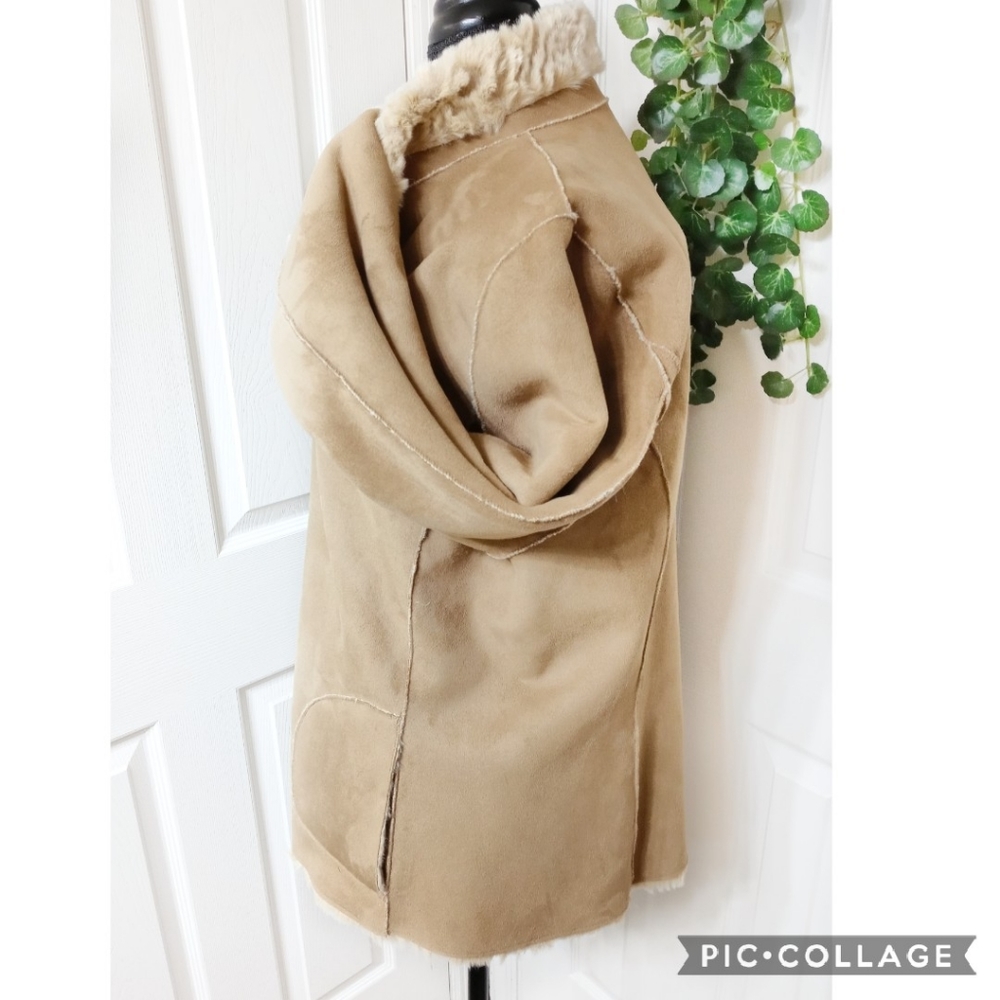 Coldwater Creek Reversible Tan & Cream Coat Size … - image 8